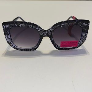 Betsey Johnson oversized transparent animal print iridescent arms sunglasses UV